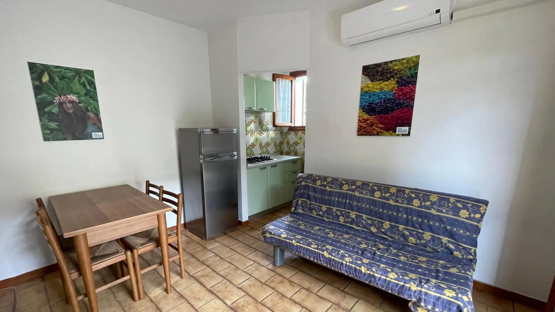 Апартаменты Flat With Shared Garden 200 Metres From The Sea Розолина-Маре 0*,  Италия